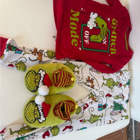 Dr. Seuss Red Grinch Shirt - Picture 7 of 7